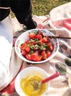 Tomato salad with horseradish (Sałatka z pomidorów z chrzanem)