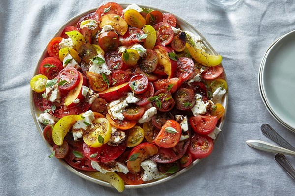 Tomato salad with tomato dressing