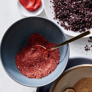 Tomato salt