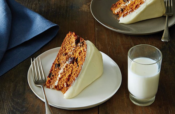Tomato soup spice cake with cream cheese frosting