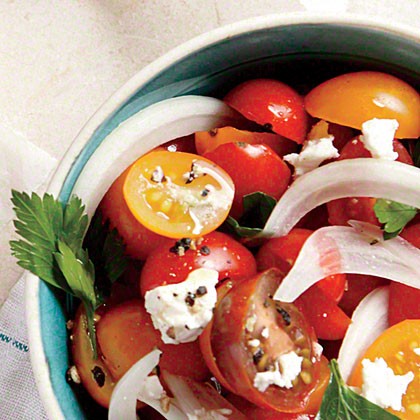 Tomato, sweet onion, and parsley salad