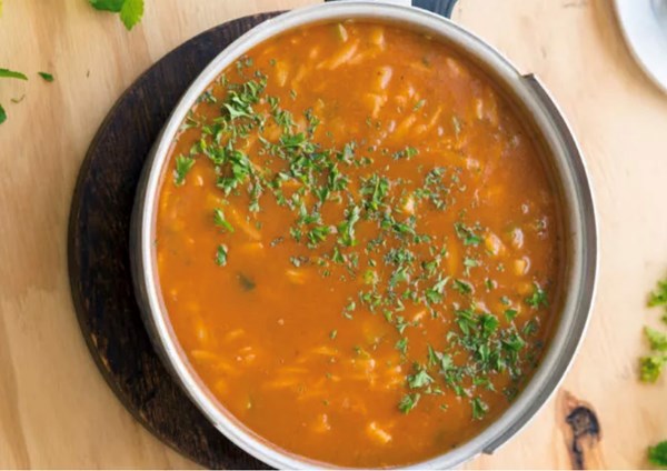 Tomato-vegetable shorba with orzo