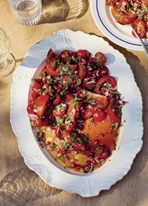 Tomato, za'atar & sumac salad (Salatet za'atar w banadoura bil sumac)