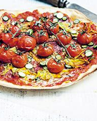 Tomato, zucchini and salami pizza