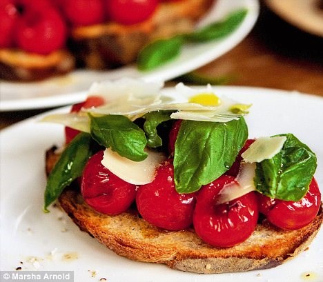 Tomatoes on toast