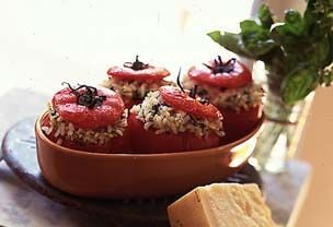 Tomatoes stuffed with green rice (Pomodori ripieni di riso verde)