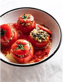 Tomatoes stuffed with sausage and rice