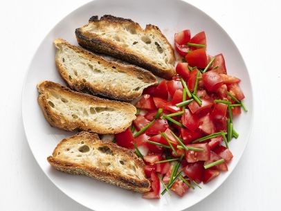 Tomatoes with crusty bread