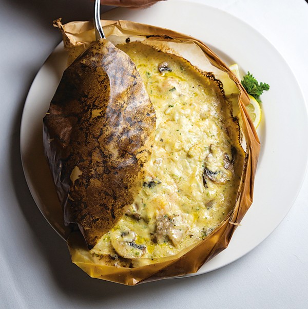 Tommy's pompano en papillote