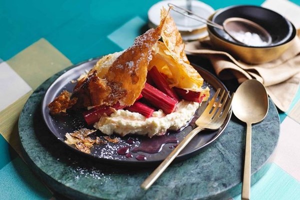 'Topfengolatsche', cream cheese, rhubarb
