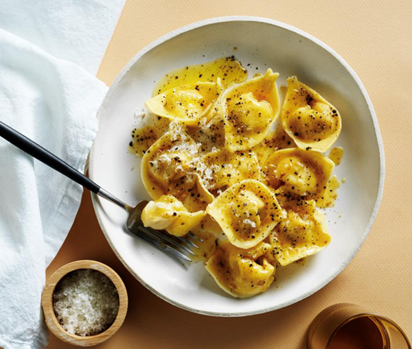 Tortellini cacio e pepe