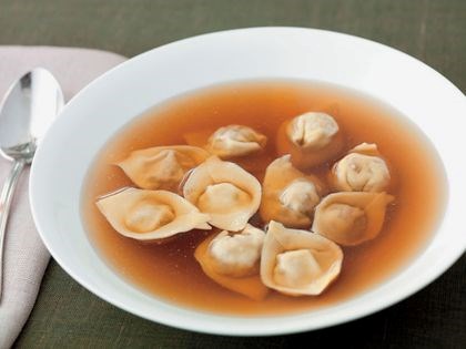 Tortellini with meat stuffing (Tortellini alla Bolognese)
