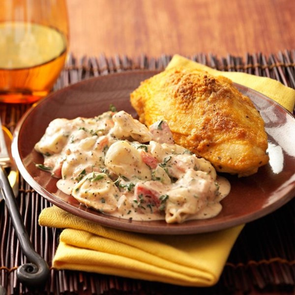 Tortellini with tomato-cream sauce