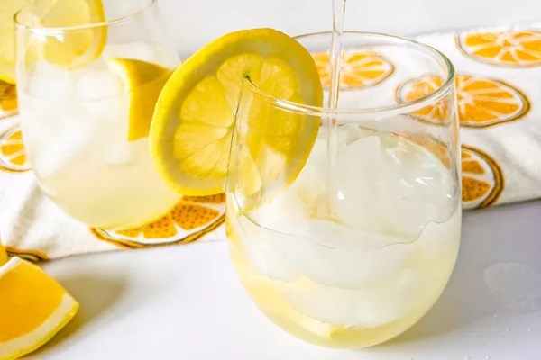 Trader Joe's lemon gin refresher