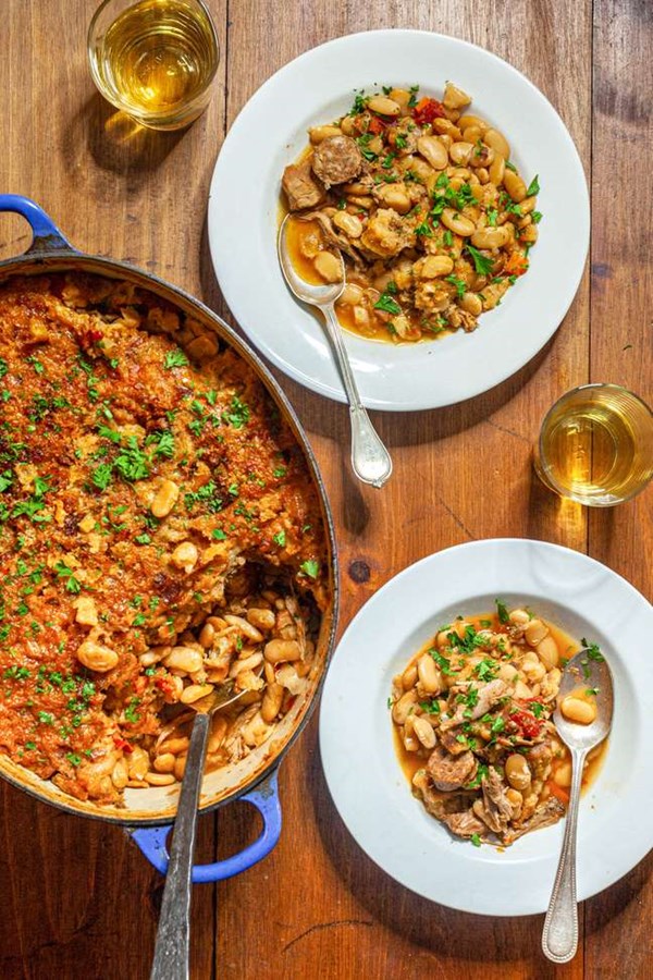 Traditional cassoulet