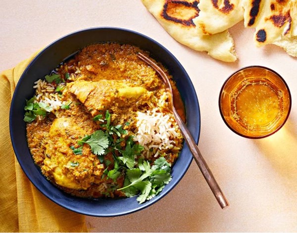 Traditional chicken curry