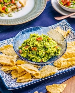 Traditional guacamole (Guacamole tradicional)