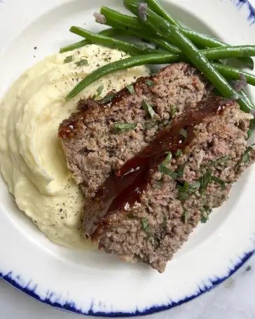Traditional meatloaf 