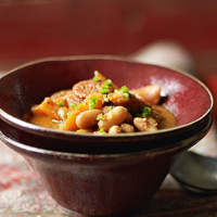Transylvanian bean soup