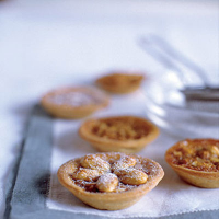 Treacle and amaretti tartlets
