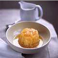 Treacle pudding