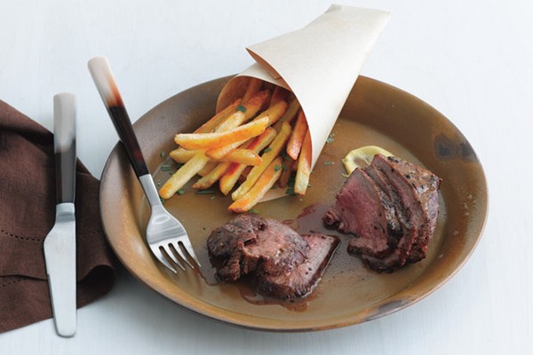 Tri-tip steak frites with red wine sauce