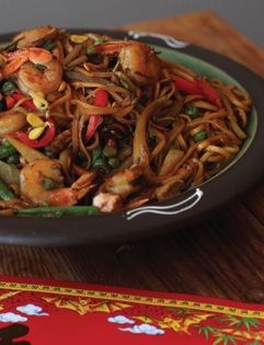 Trini chow mein