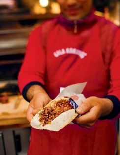 Tripe sandwich (Kokoreç)