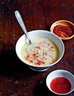 Tripe soup (Iskembe çorbasi)