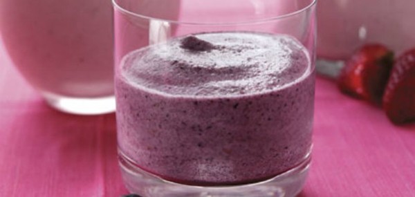 Triple berry smoothie