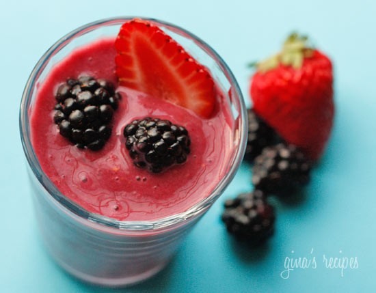 Triple berry smoothie
