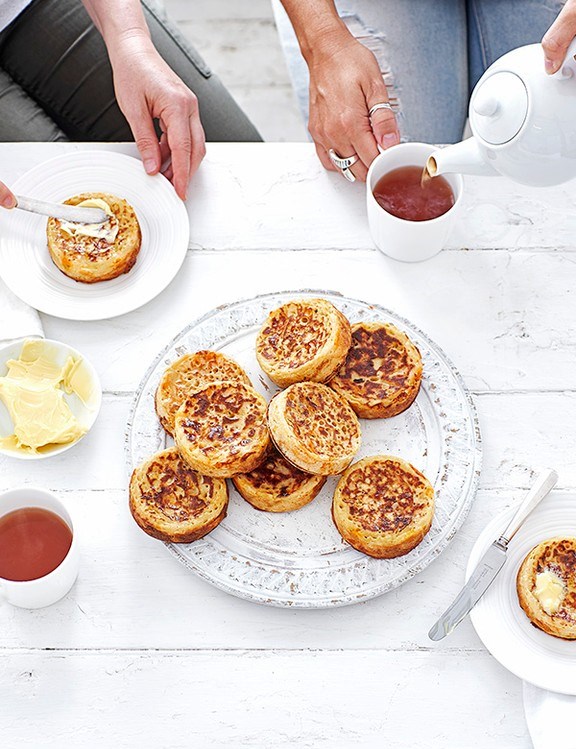 Triple-cheese crumpets