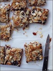 Triple-cherry streusel bars