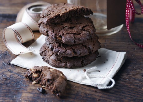 Triple chocolate-cherry cookies