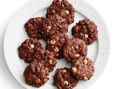 Triple chocolate-hazelnut cookies