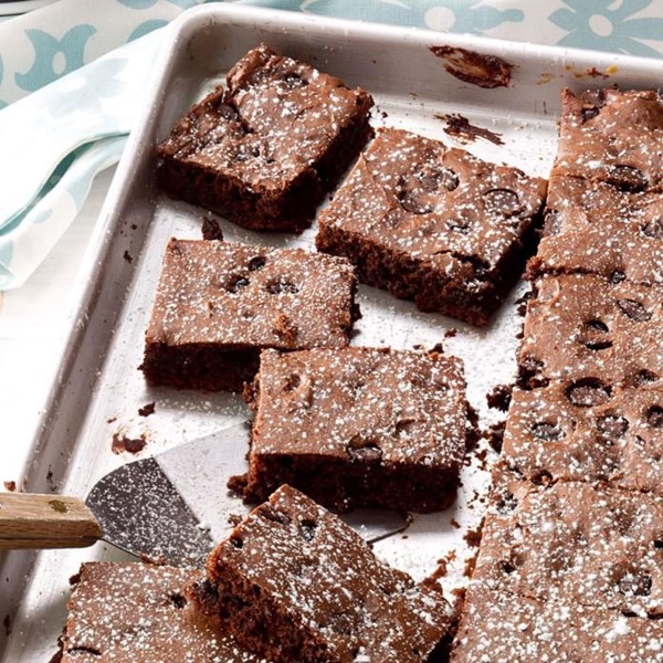 Triple-fudge brownies 