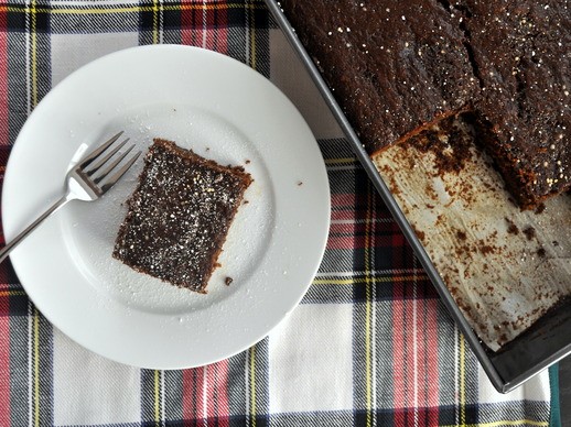 Triple gingerbread cake