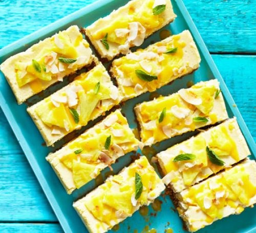 Tropical cheesecake bars