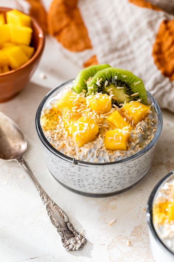 Tropical chia pudding breakfast bowl 