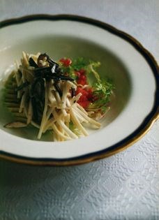 Truffled celeriac & mushroom salad