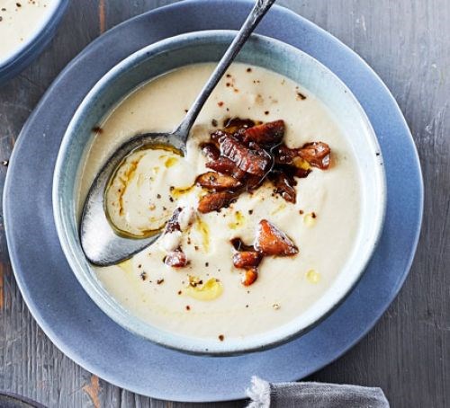 Truffled Jerusalem artichoke soup 