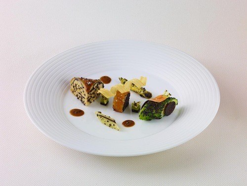 Truffled poularde, chestnut stuffed cabbage, salsify