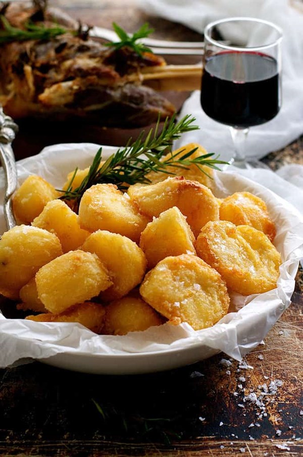 Truly crunchy roast potatoes