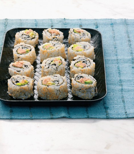 Tuna and avocado inside-out maki (Uramaki)