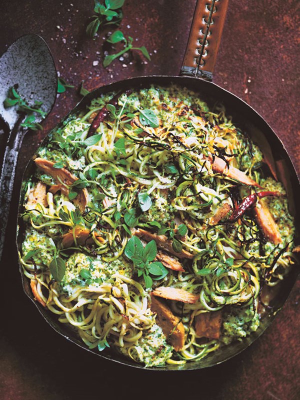 Tuna and broccoli zoodle bake