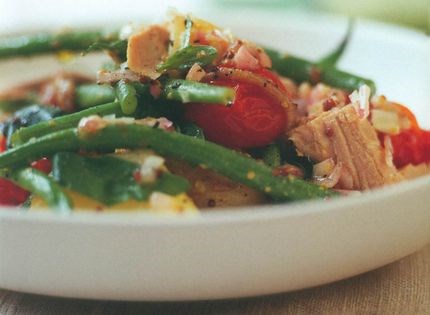 Tuna and warm potato salad