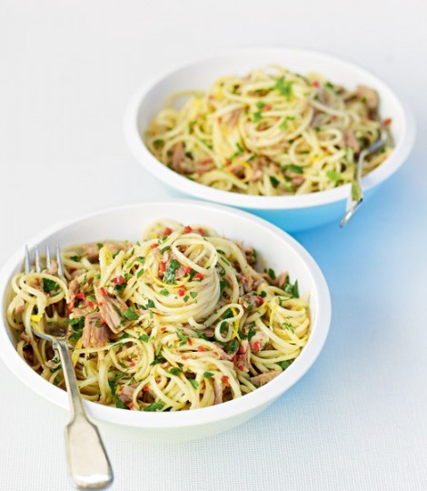 Tuna chilli linguine
