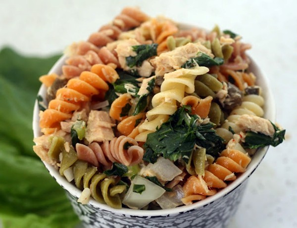 Tuna dandelion green pasta salad