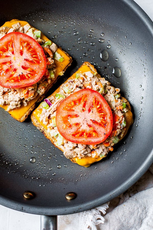 Tuna melt