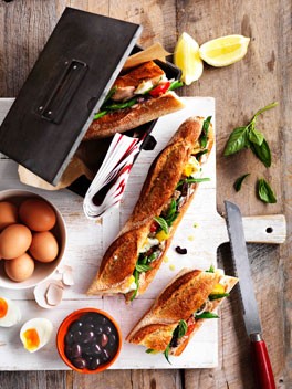 Tuna Niçoise baguette